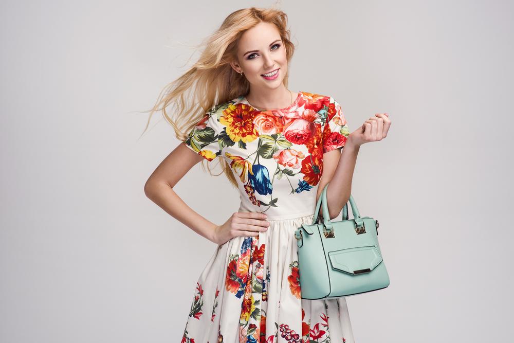 Think bag, think COACH! Excellent Coach handbags for sale